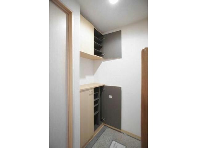 ヴィクトワール（田中島町）の物件内観写真