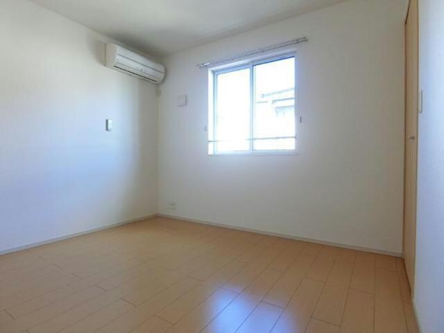 ネオグランデ（東小保方町）の物件内観写真