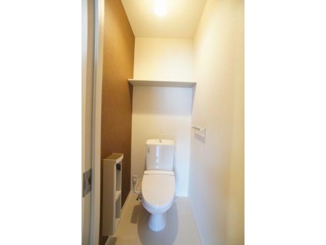 フロントマーレＡの物件内観写真