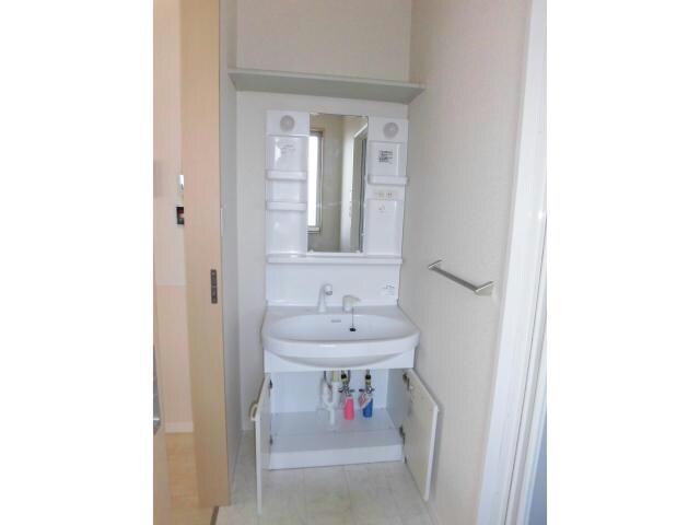 ラ・リズィエールB（韮塚町）の物件内観写真