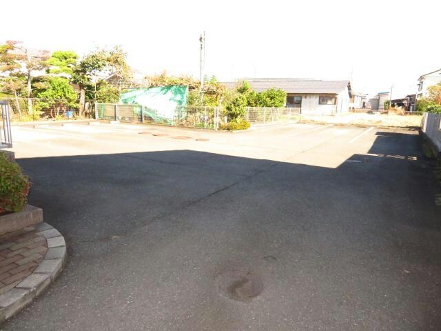 オハナ（波志江町）の物件外観写真