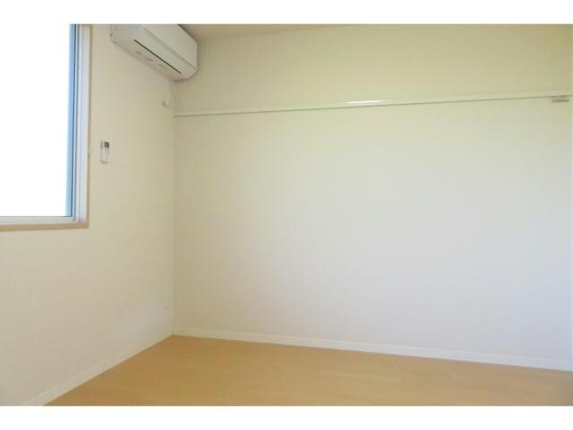 オハナ（波志江町）の物件内観写真