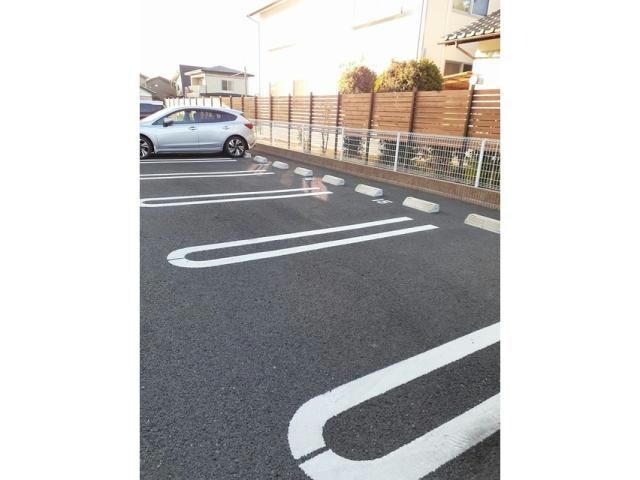 グリーンフォールズ山王B（山王町）の物件外観写真