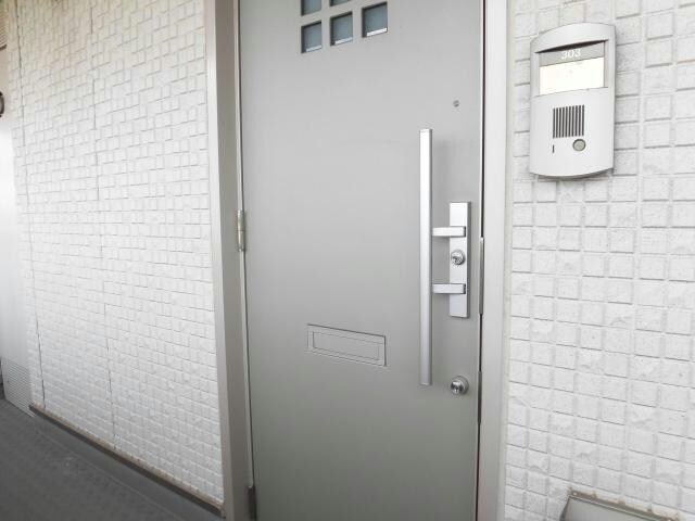 ヴァンヴェストA（三室町）の物件内観写真