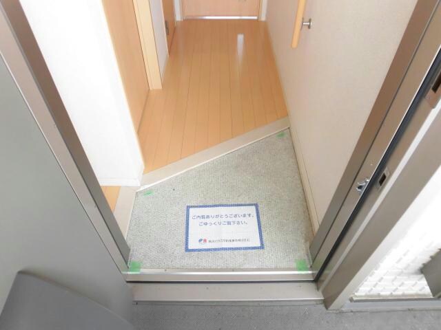 ヴァンヴェストA（三室町）の物件内観写真