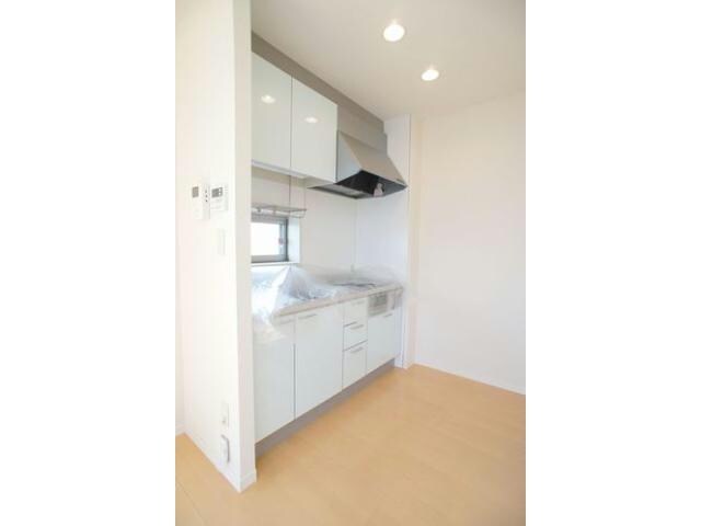 ヴァンヴェストA（三室町）の物件内観写真