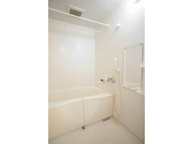 ヴァンヴェストA（三室町）の物件内観写真