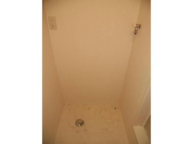 ヴァンヴェストA（三室町）の物件内観写真