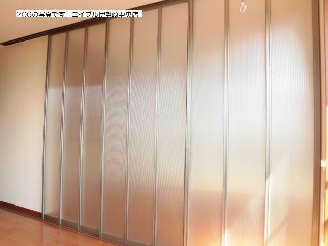 レ・ジュウィールアン（下植木町）の物件内観写真