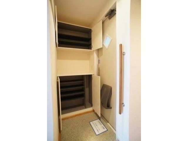 ケイコーポＤ（三室町）の物件内観写真