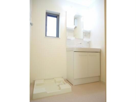 Ｒａｉｎｂｏｗ　Ｓｋｙ　ｙ（下植木町）の物件内観写真