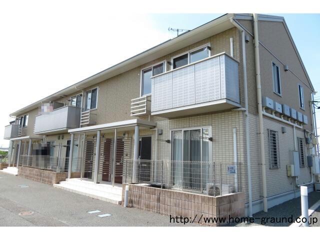 セレーナ（豊城町）の物件外観写真