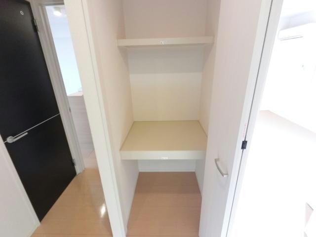 セレーナ（豊城町）の物件内観写真