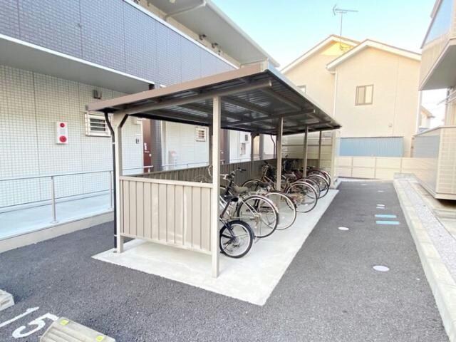 ブルーサファイアB（茂呂町）の物件外観写真