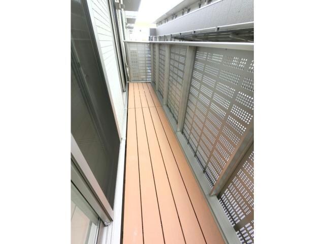 ブルーサファイアB（茂呂町）の物件内観写真