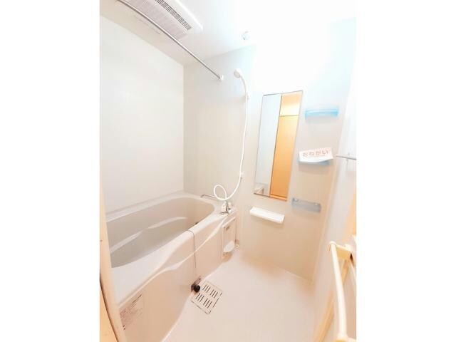 ボヌール　ヴィーロⅡの物件内観写真