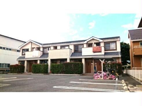 ヴェネット神栄（富塚町）の物件外観写真