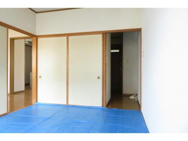 メゾンdeアヴェニールB（南千木町）の物件内観写真