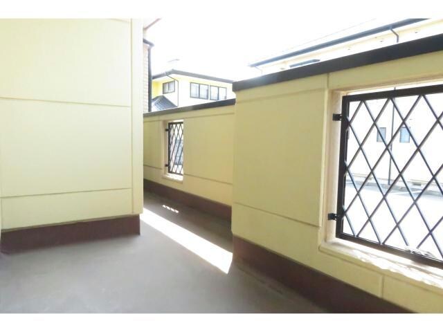 メゾンdeアヴェニールB（南千木町）の物件内観写真