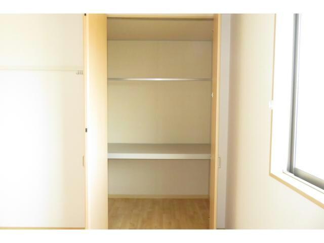 ブリリアントE（八寸町）の物件内観写真