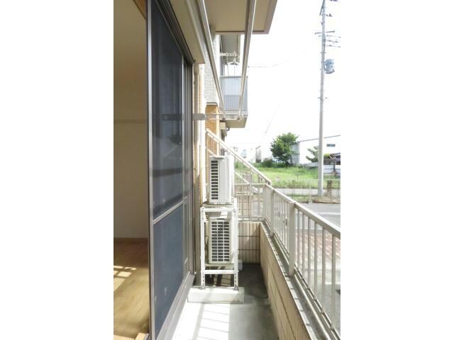 ブリリアントE（八寸町）の物件内観写真