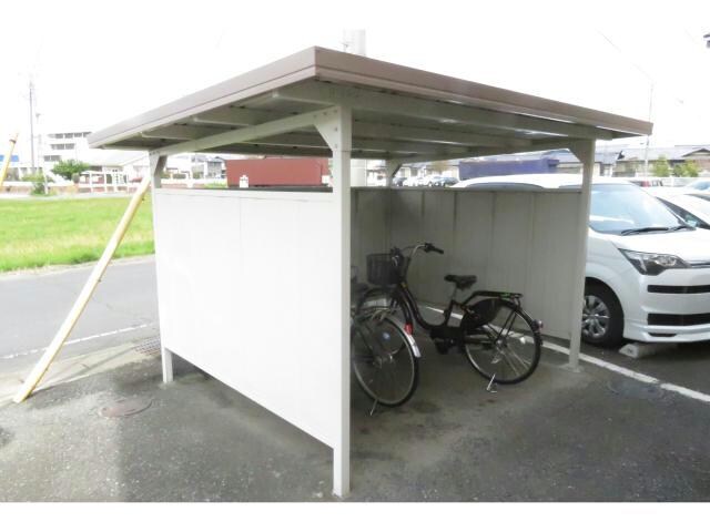 メゾントミーⅡ（長沼町）の物件外観写真