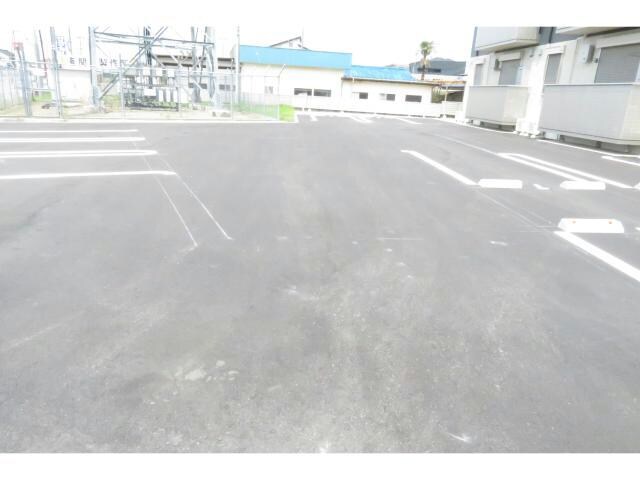 ヴォルガⅡ（曲沢町）の物件外観写真