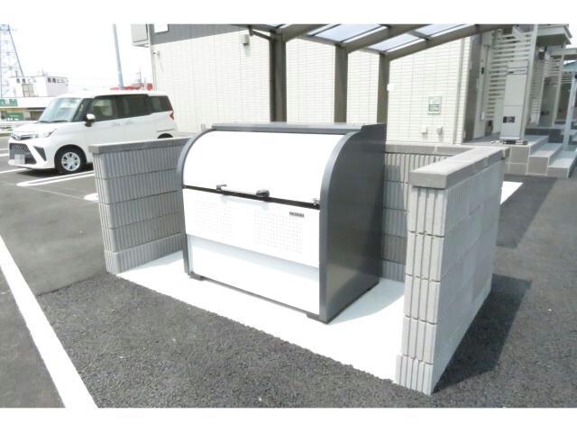 ヴォルガⅡ（曲沢町）の物件外観写真