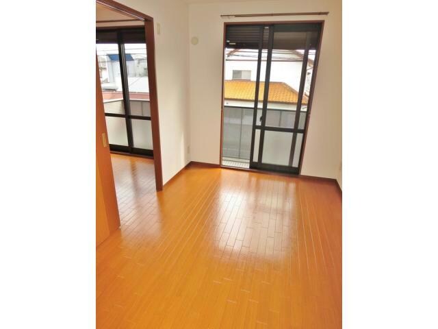 ハイツアーバン（除ケ町）の物件内観写真