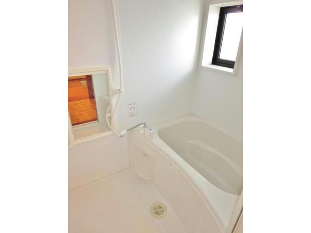 ハイツアーバン（除ケ町）の物件内観写真