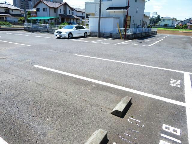 ロイヤルコート（太田町）の物件外観写真