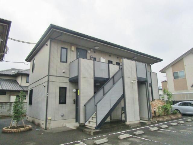 アマンジオB（連取本町）の物件外観写真