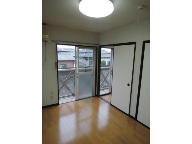 ベルジュールA（宮子町）の物件内観写真