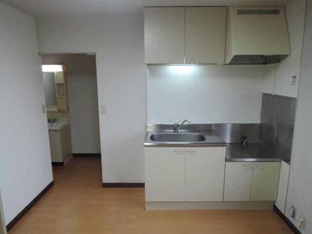 ベルジュールA（宮子町）の物件内観写真