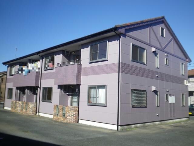 コンシェルジュB（西小保方町）の物件外観写真