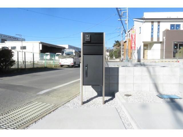 レジデンス波志江（波志江町）の物件外観写真