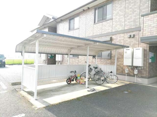 リベェルティBの物件外観写真