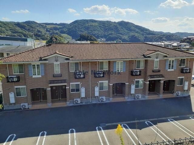 ビラ・ベスト・かつらぎⅡの物件外観写真