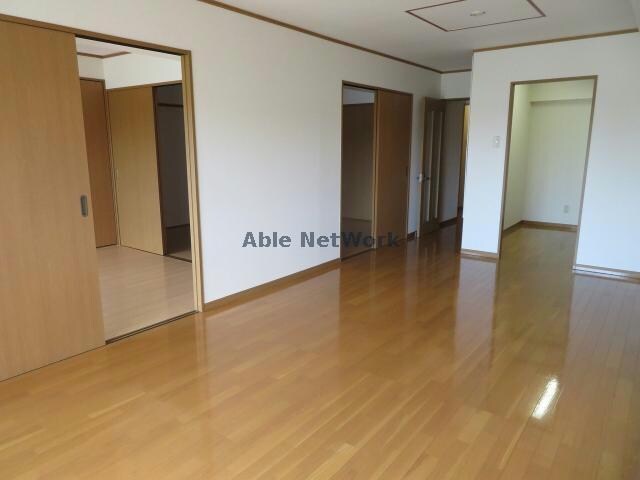 ヒルサイドベンの物件内観写真