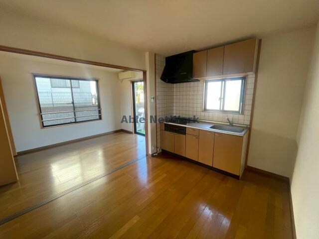 ロイヤルヒルズＭの物件内観写真