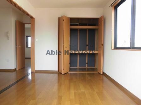 ロイヤルヒルズＭの物件内観写真