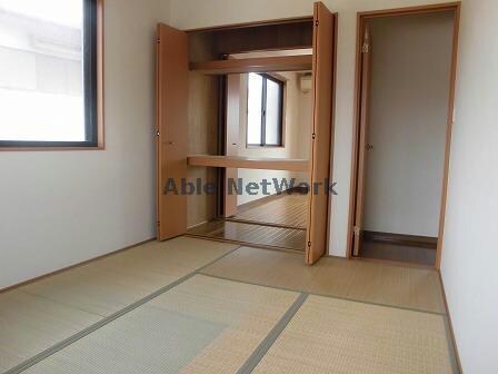 ロイヤルヒルズＭの物件内観写真