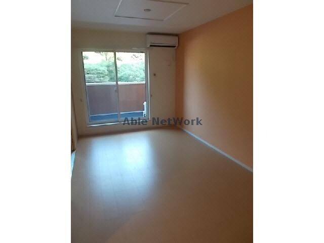 アイヒルズ中里Ａの物件内観写真