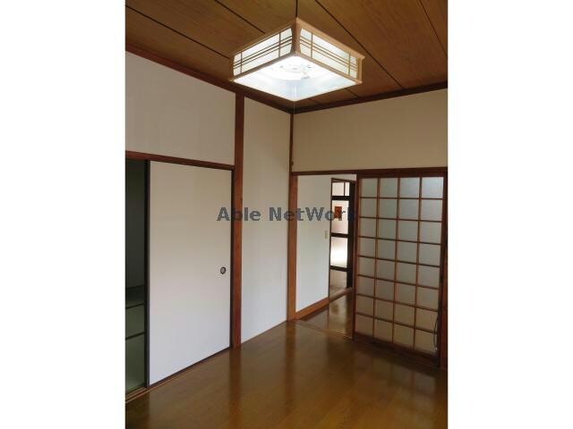 吉田アパートの物件内観写真