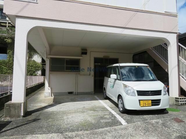 吉田アパートの物件外観写真