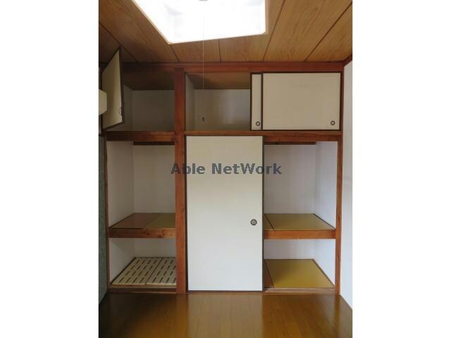 吉田アパートの物件内観写真