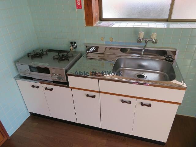 吉田アパートの物件内観写真