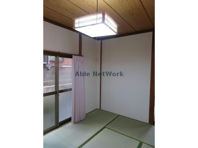 吉田アパートの物件内観写真