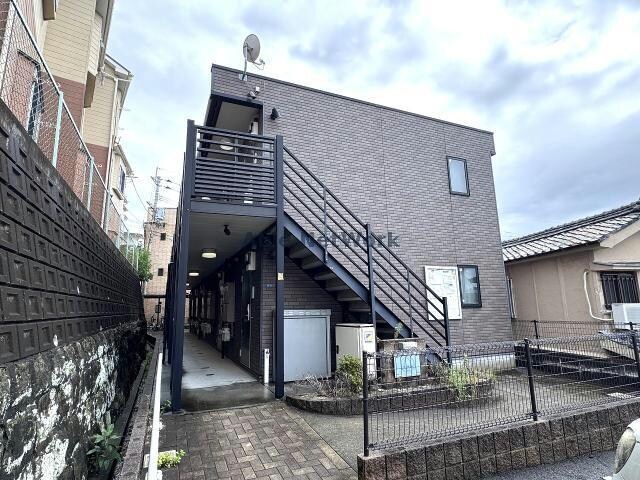 レオネクスト若葉町の物件外観写真