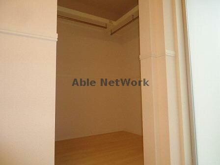 レヴァータ山澄の物件内観写真